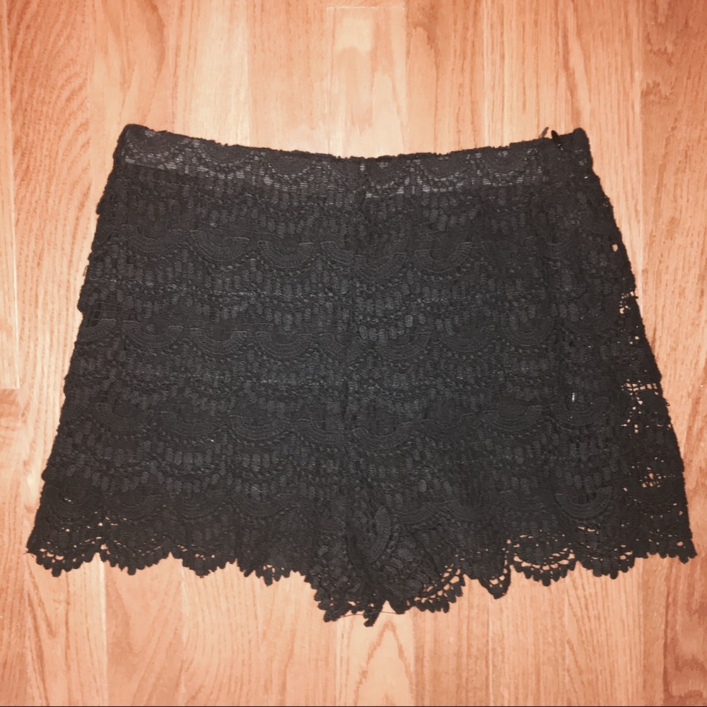 ZARA High-waisted Lace Shorts